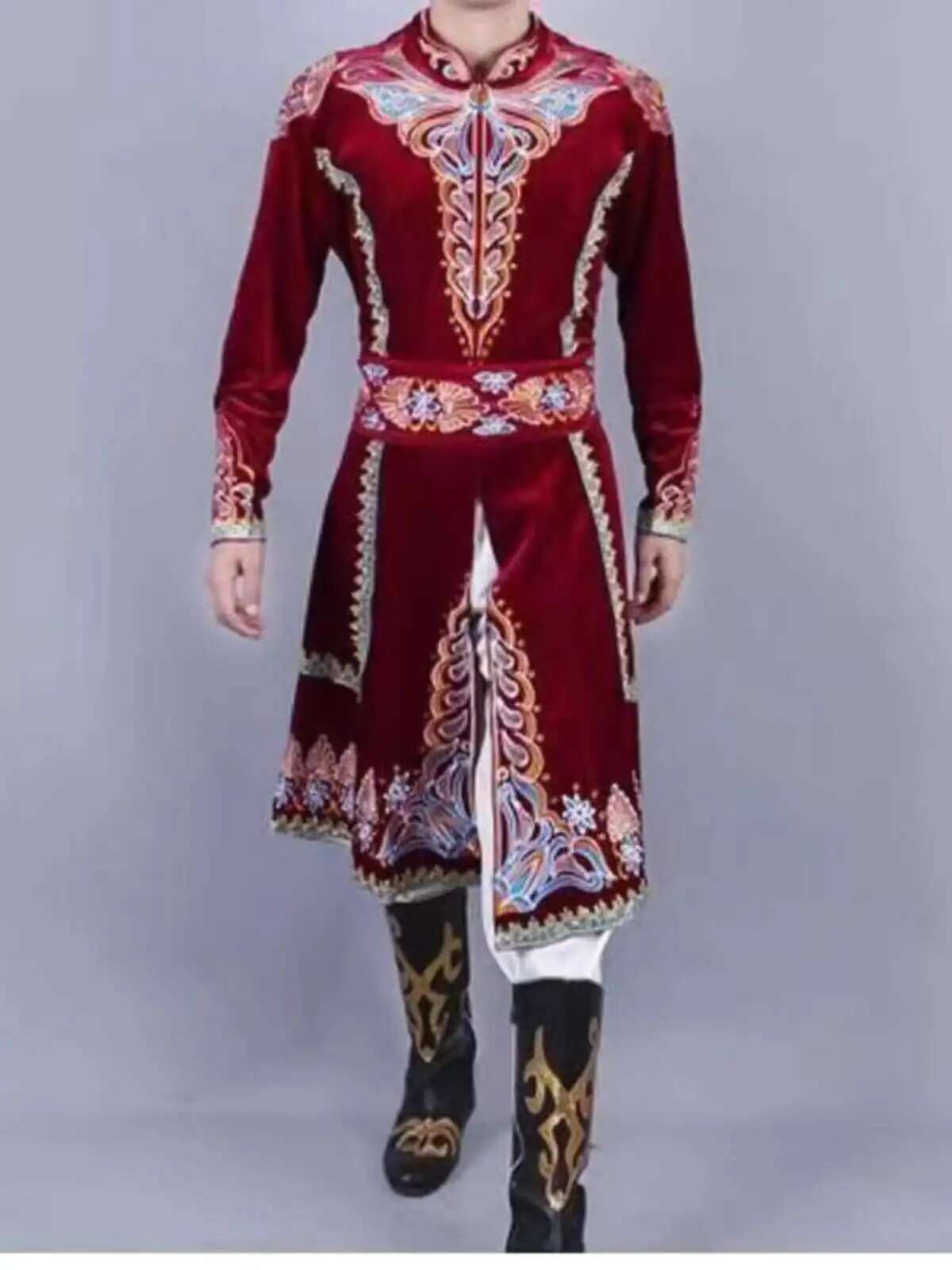 새로운 신장 댄스 의류 우이족 남성 의류 잘 생긴 코트 - Ethnic Clothing & Online Fashion Store Khaadi Pk 리뷰 및 가격